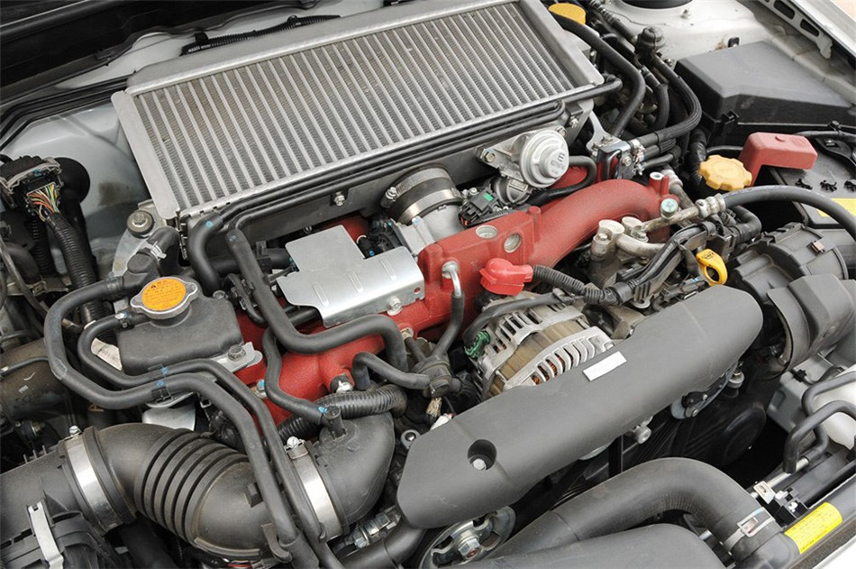 2011款 2.5T MT WRX STI 引擎底盘