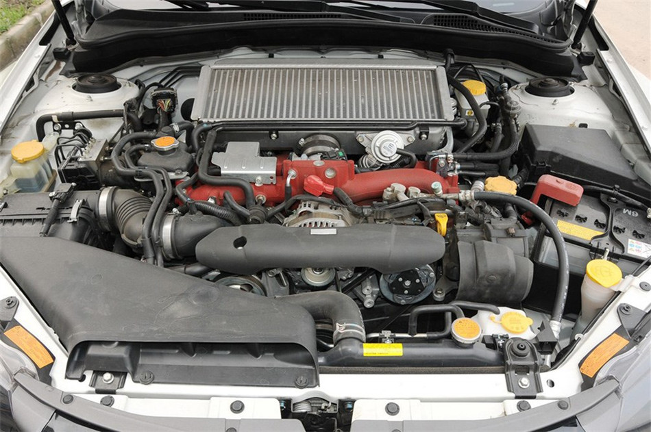 2011款 2.5T MT WRX STI 引擎底盘