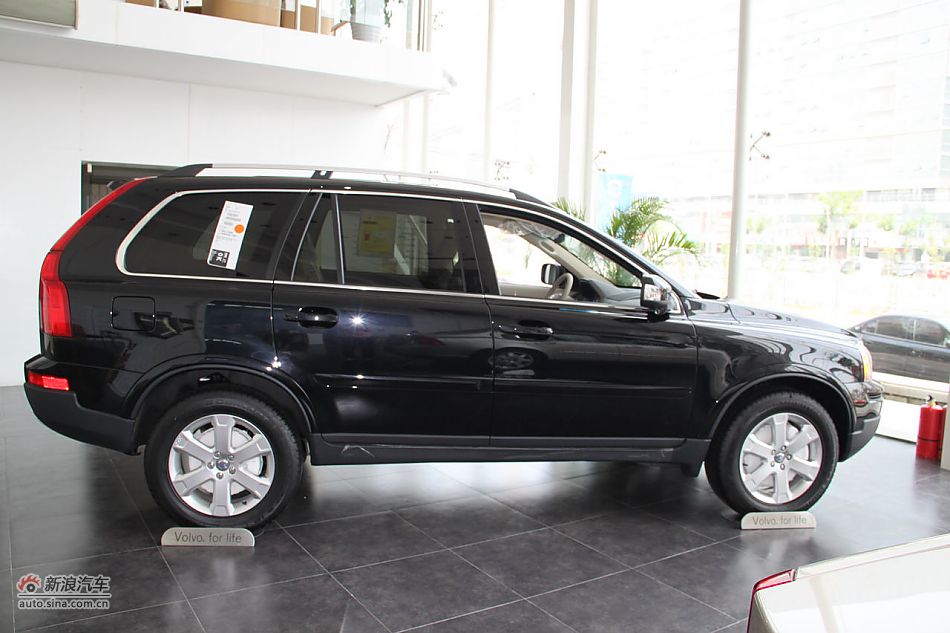 2010款沃尔沃XC90 3.2