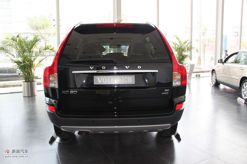2010款沃尔沃XC90 3.2