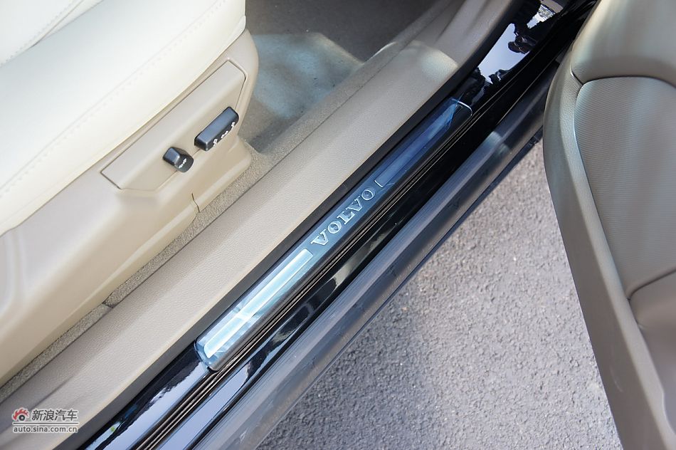 2012款沃尔沃XC90