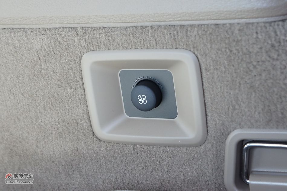 2012款沃尔沃XC90