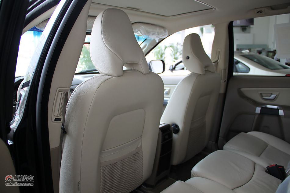 2010ֶXC90 3.2