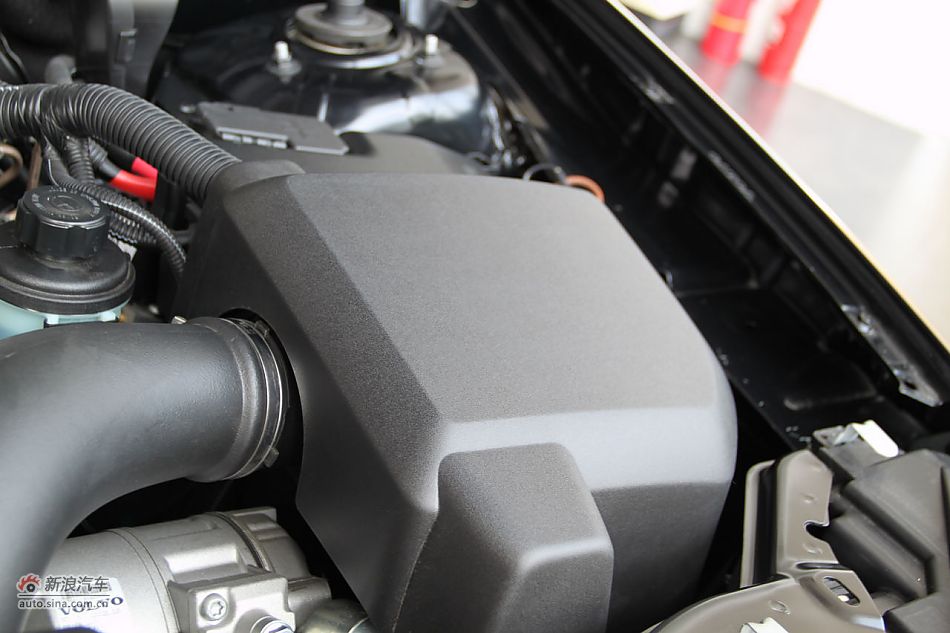 2010款沃尔沃XC90 3.2