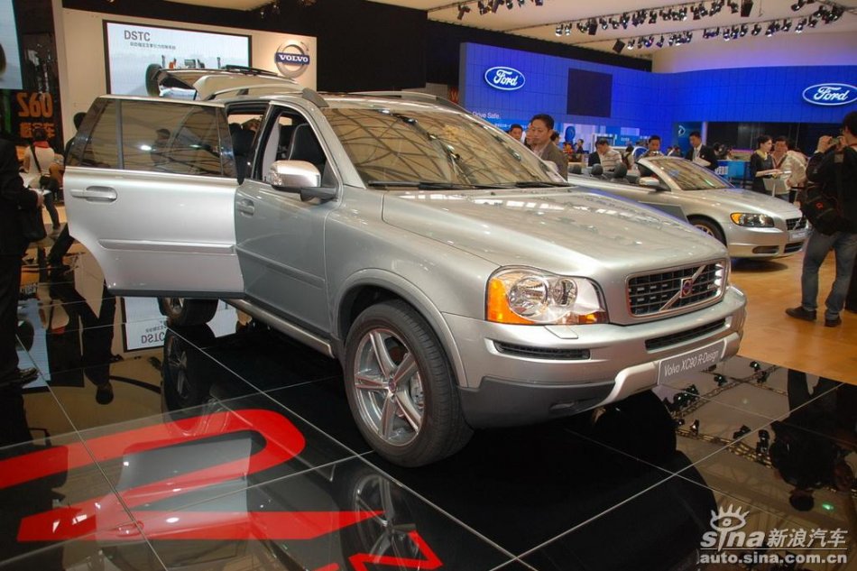 沃尔沃XC90 R-Design