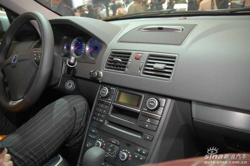 沃尔沃XC90 R-Design