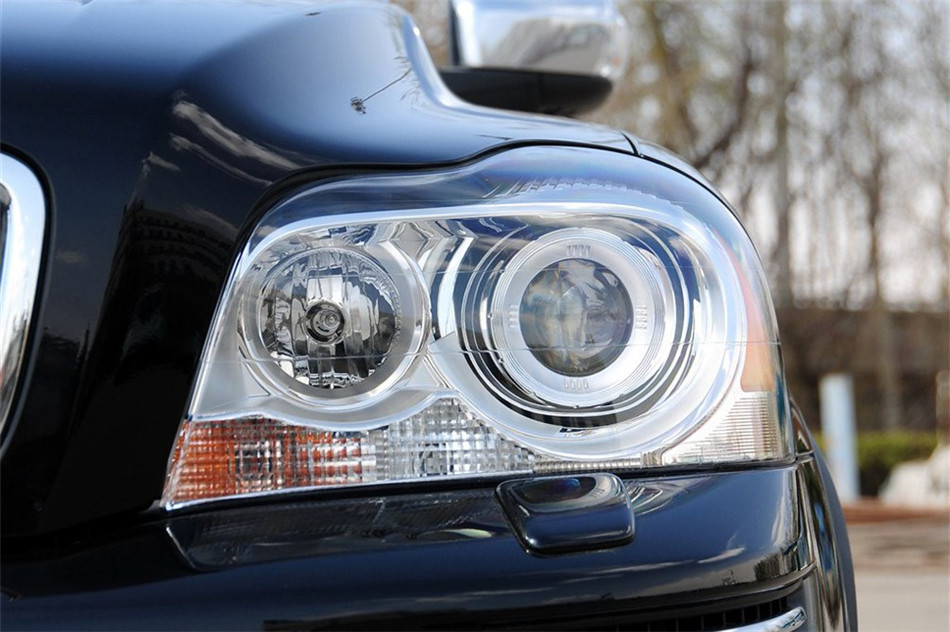 沃尔沃XC90 2013款 2.5T AT 行政升级版