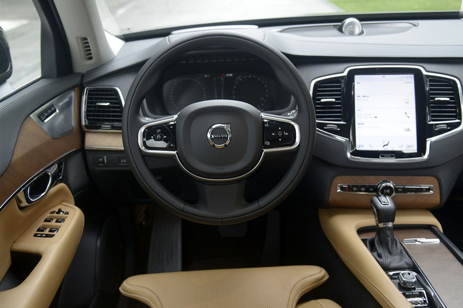 2015款 2.0T T6 智尊版 7座 内饰