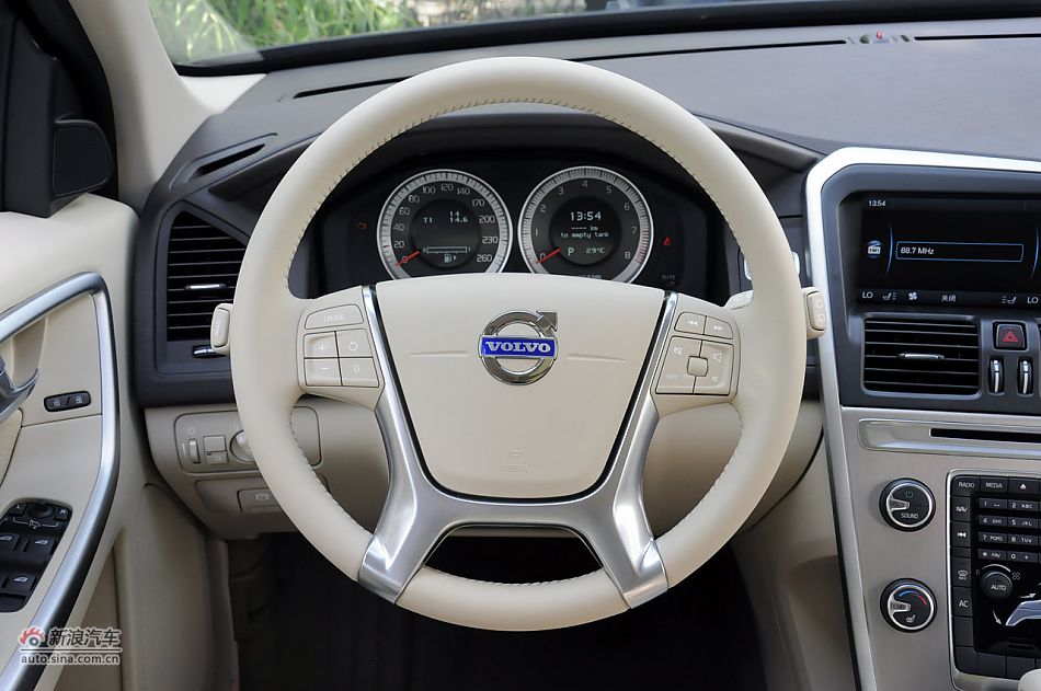 2012款沃尔沃XC60实拍