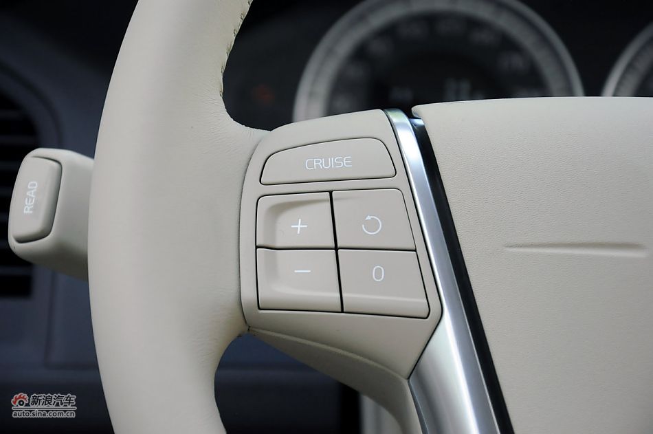 2012款沃尔沃XC60实拍