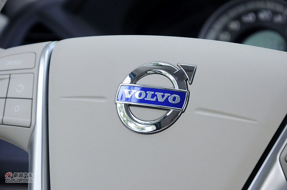 2012款沃尔沃XC60实拍