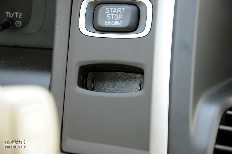 2012款沃尔沃XC60实拍