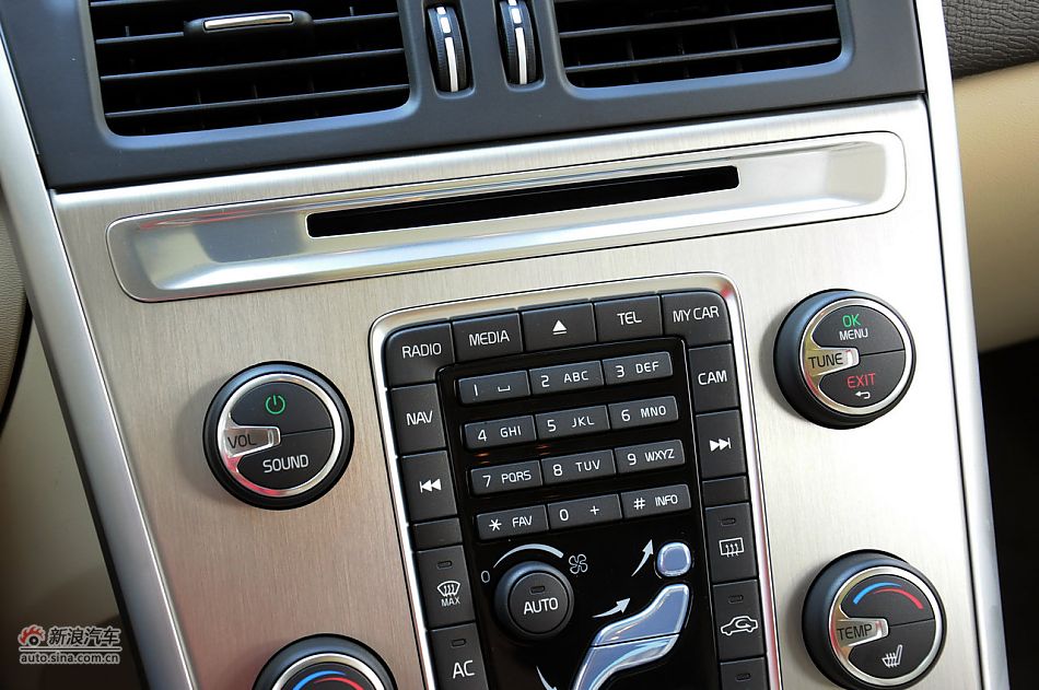 2012款沃尔沃XC60实拍