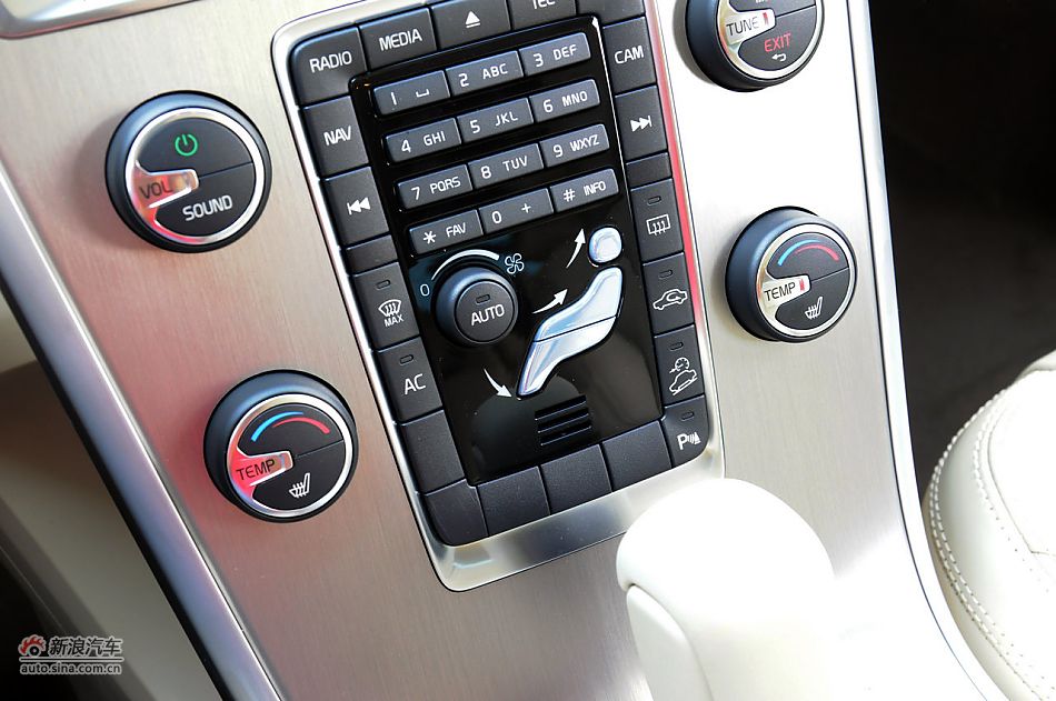 2012款沃尔沃XC60实拍