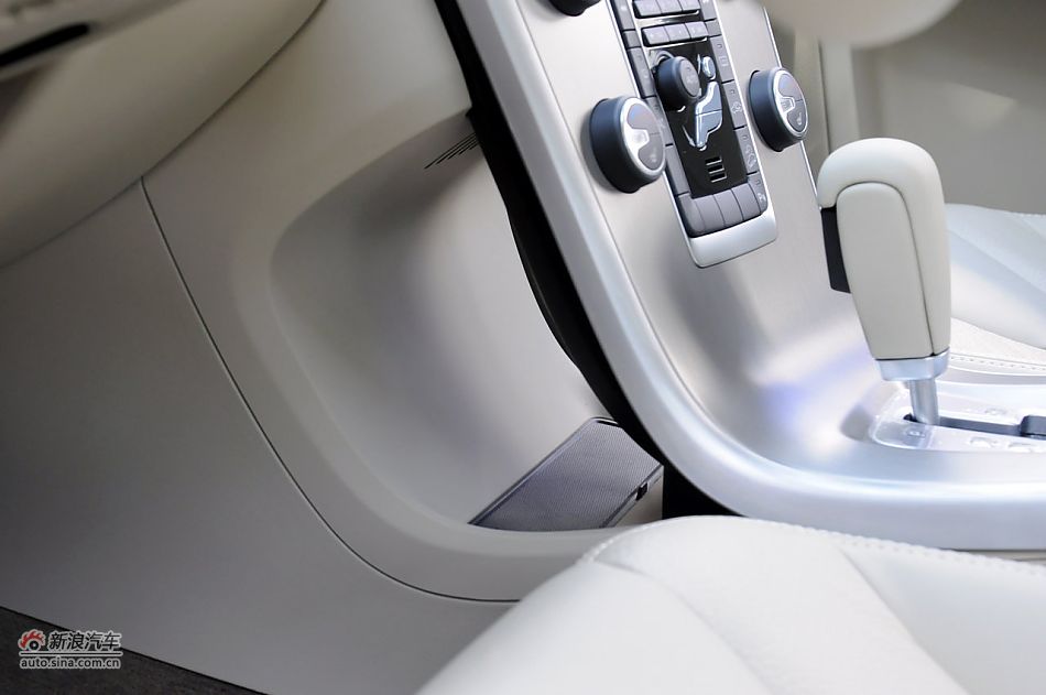 2012款沃尔沃XC60实拍