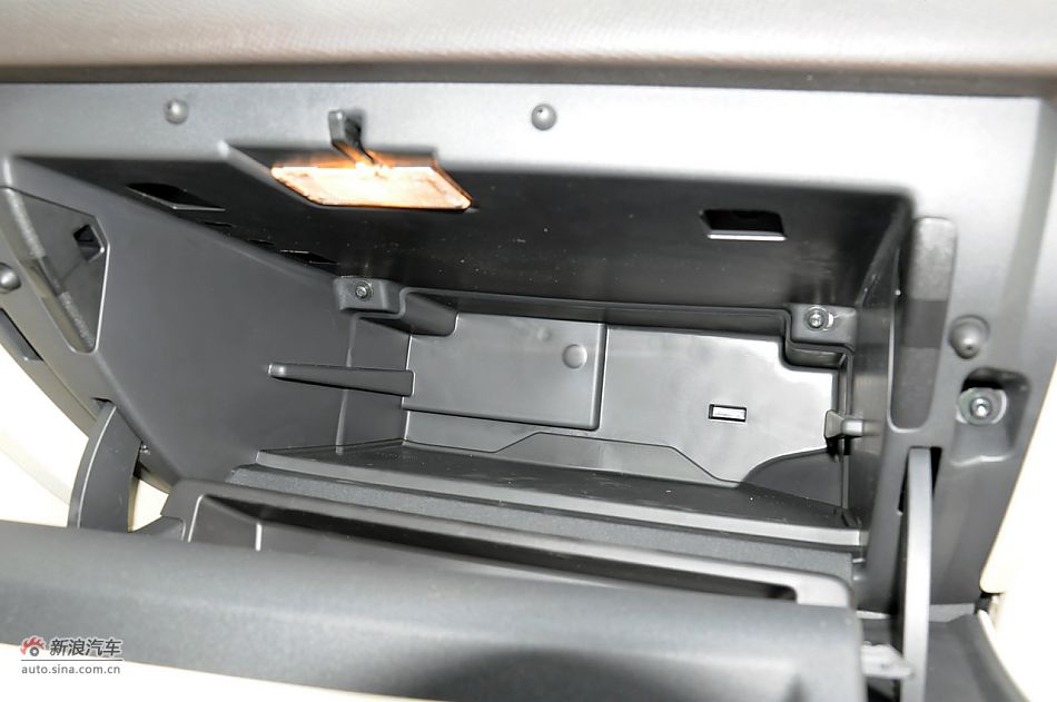 2012款沃尔沃XC60实拍