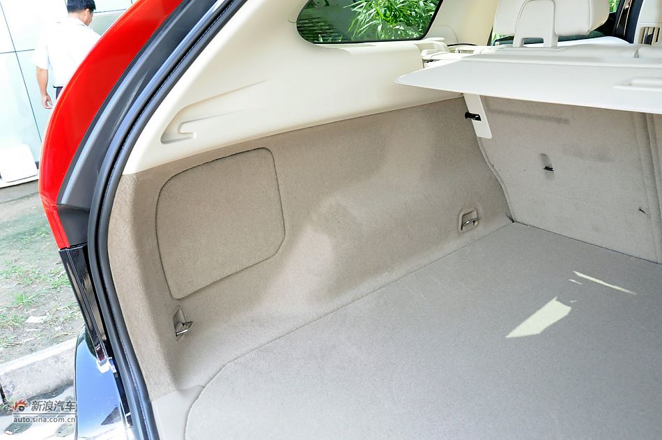 2012款沃尔沃XC60实拍