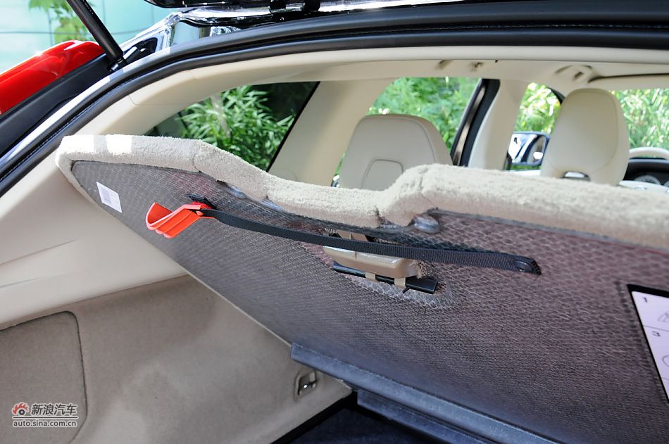 2012款沃尔沃XC60实拍