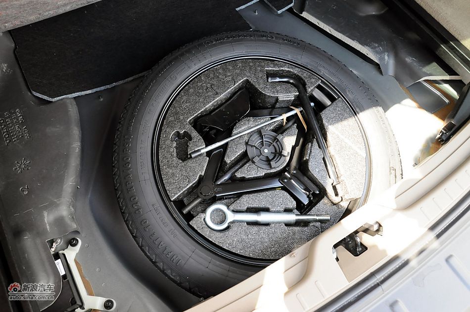 2012款沃尔沃XC60实拍