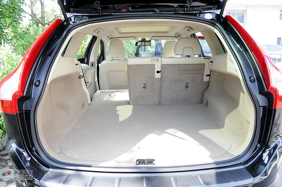 2012款沃尔沃XC60实拍