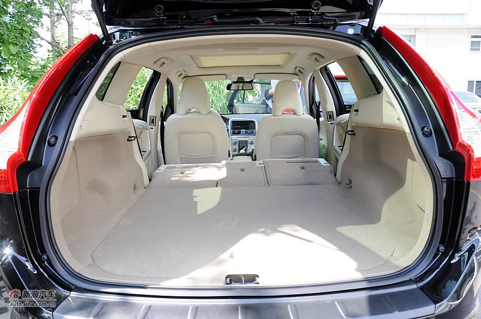 2012款沃尔沃XC60实拍