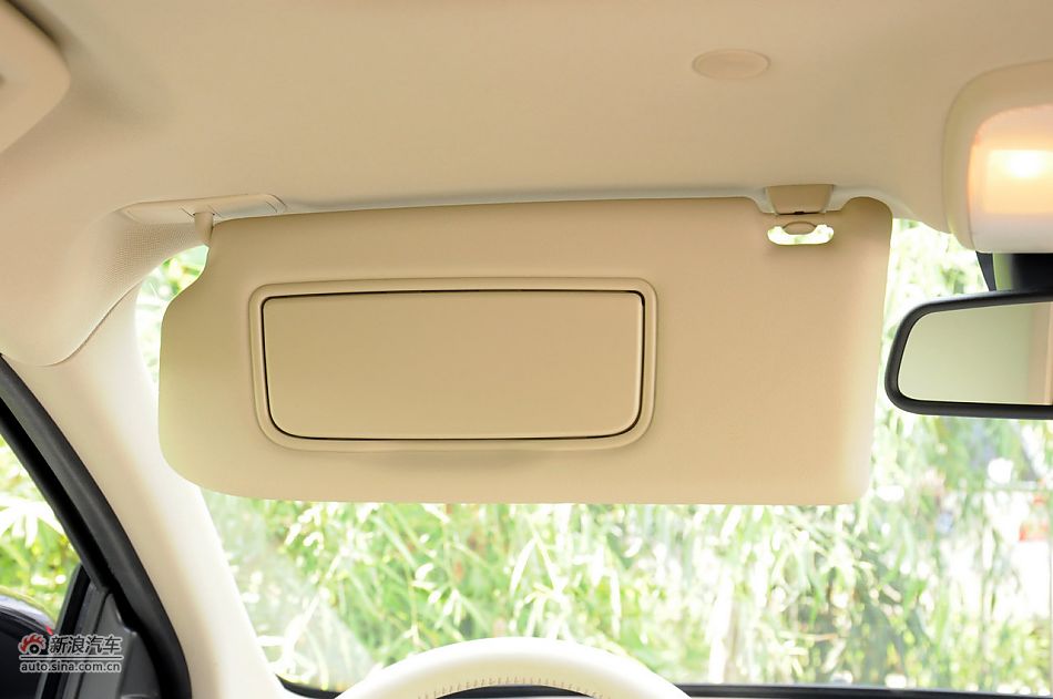 2012款沃尔沃XC60实拍