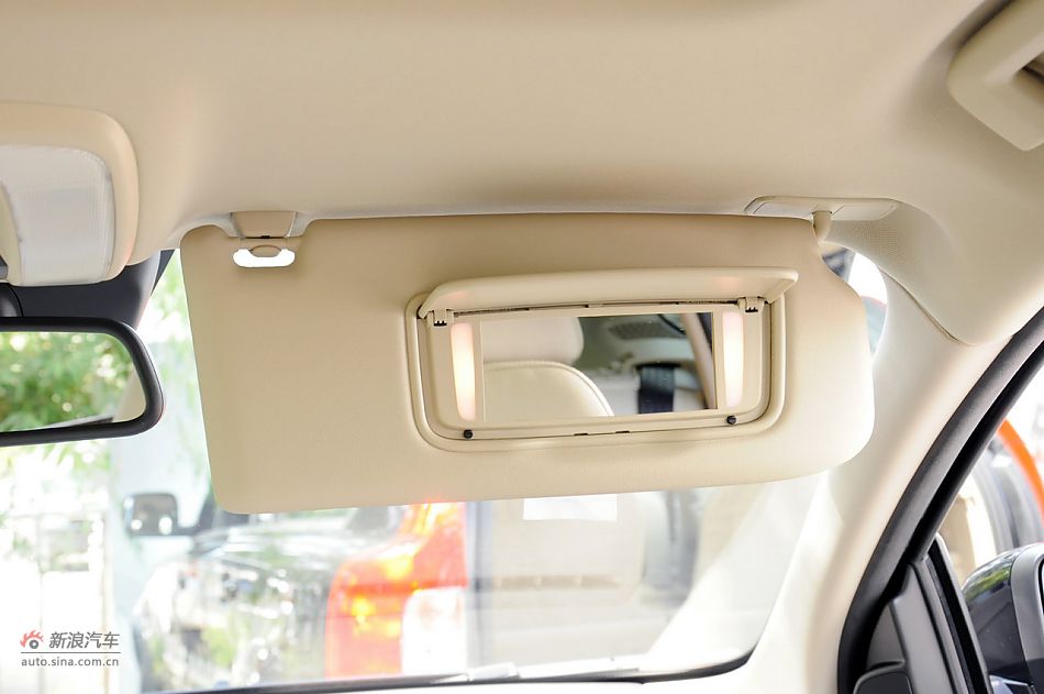 2012款沃尔沃XC60实拍