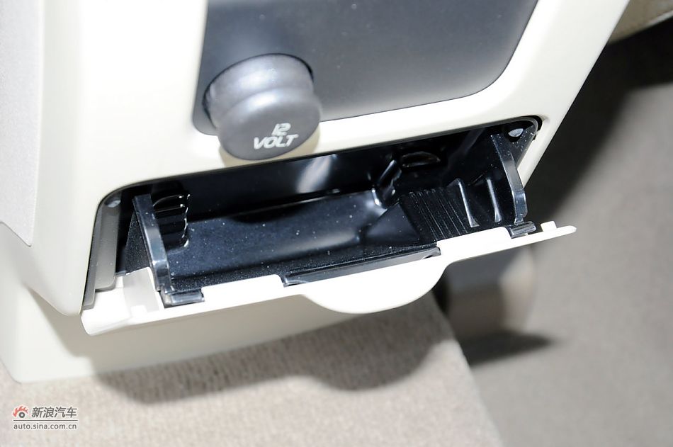 2012款沃尔沃XC60实拍