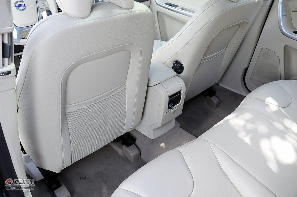 2012款沃尔沃XC60实拍