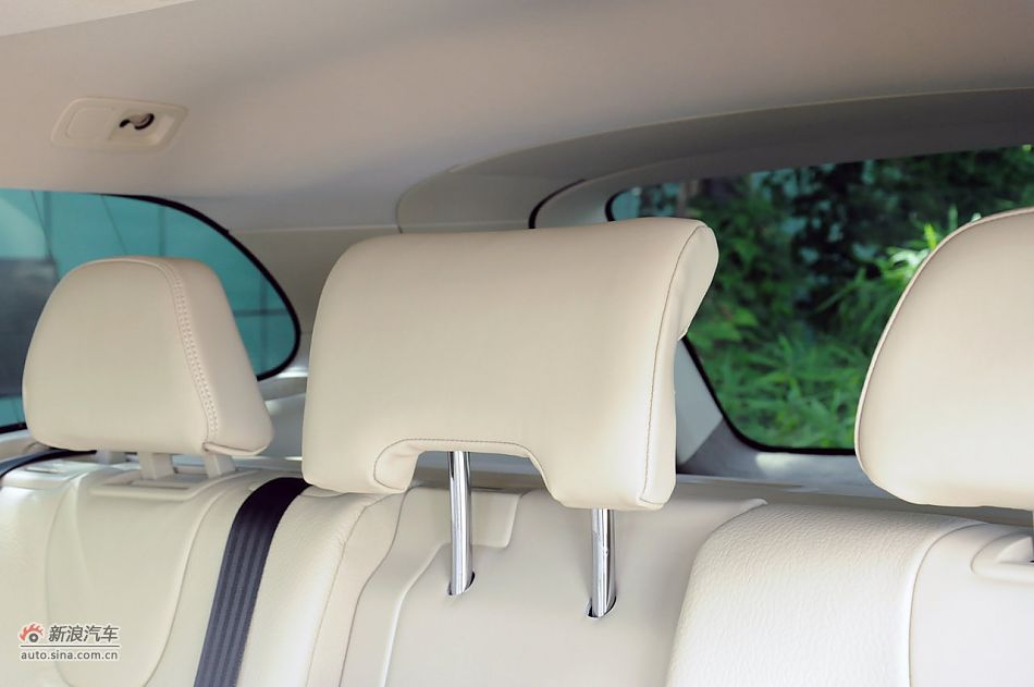 2012款沃尔沃XC60实拍