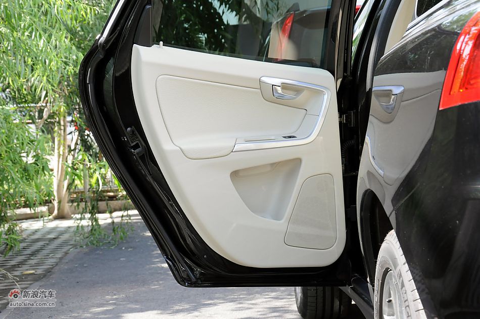 2012款沃尔沃XC60实拍