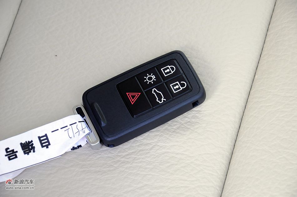 2012款沃尔沃XC60实拍