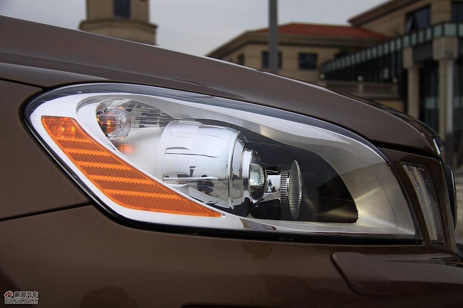 沃尔沃XC60外观实拍图