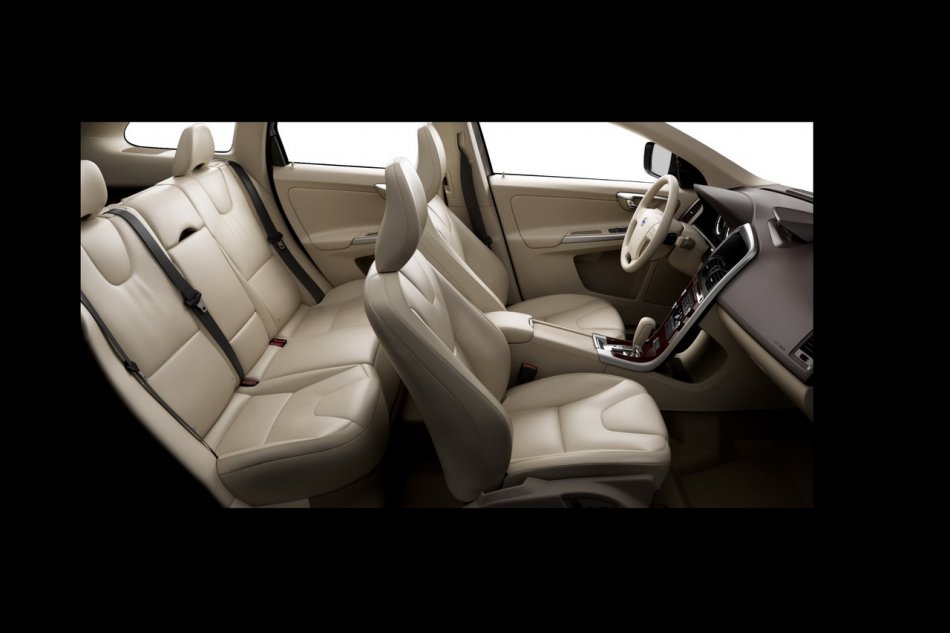 沃尔沃XC60内饰图片