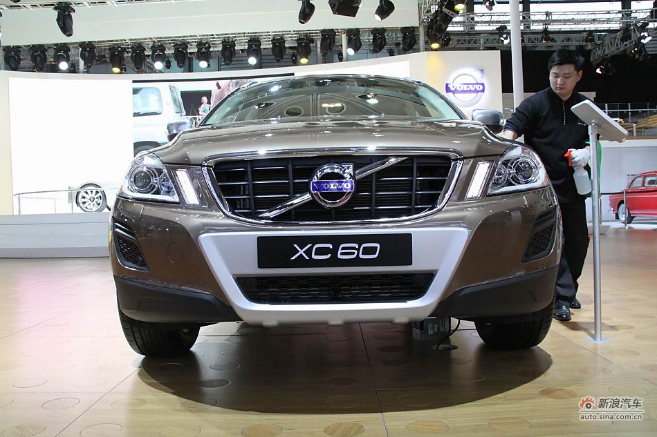 ֶXC60