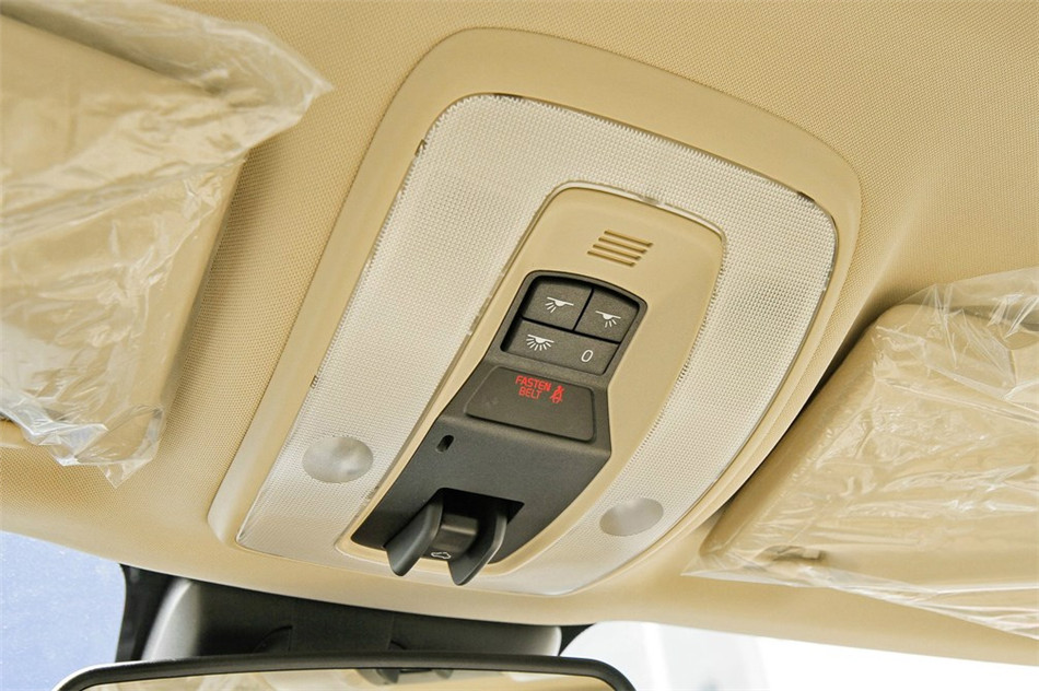 沃尔沃XC60 2014款 T5 智逸版 空间