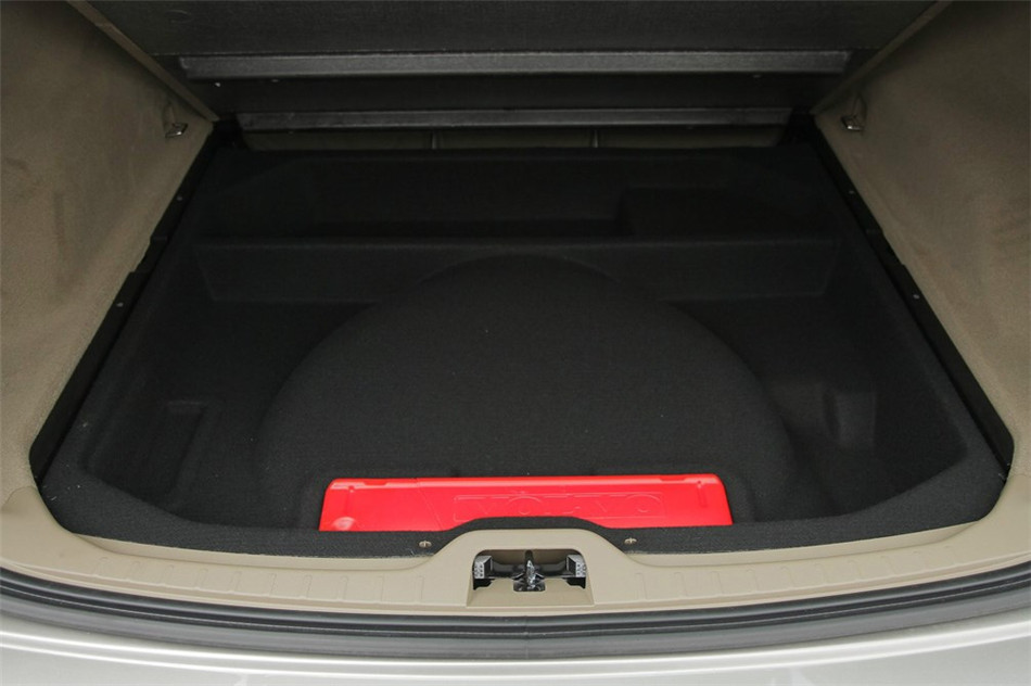 ֶXC60 2014 T5 ݰ ռ