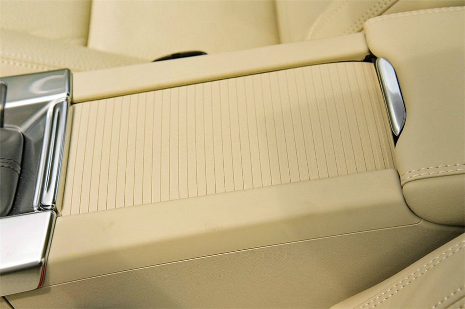 沃尔沃XC60 2014款 T5 智逸版 内饰