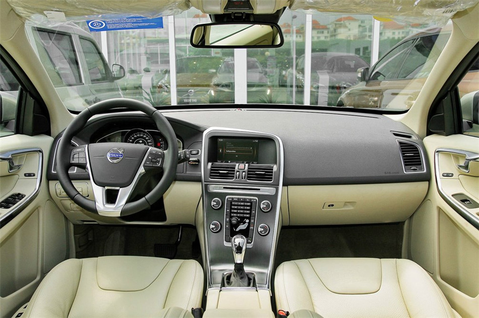 沃尔沃XC60 2014款 T5 智逸版 内饰