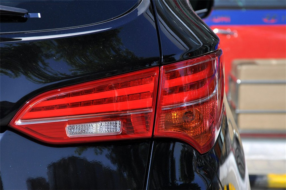 2013款进口胜达3.0豪华版四驱7座