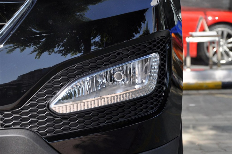 2013款进口胜达3.0豪华版四驱7座