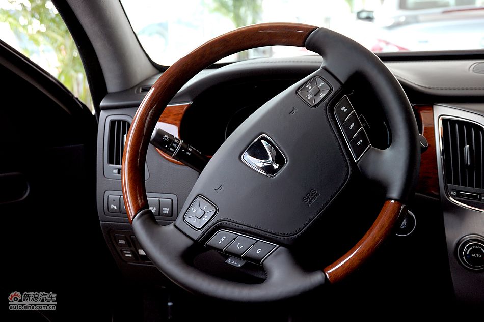 雅科仕3.8L豪华版