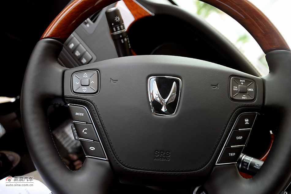 雅科仕3.8L豪华版