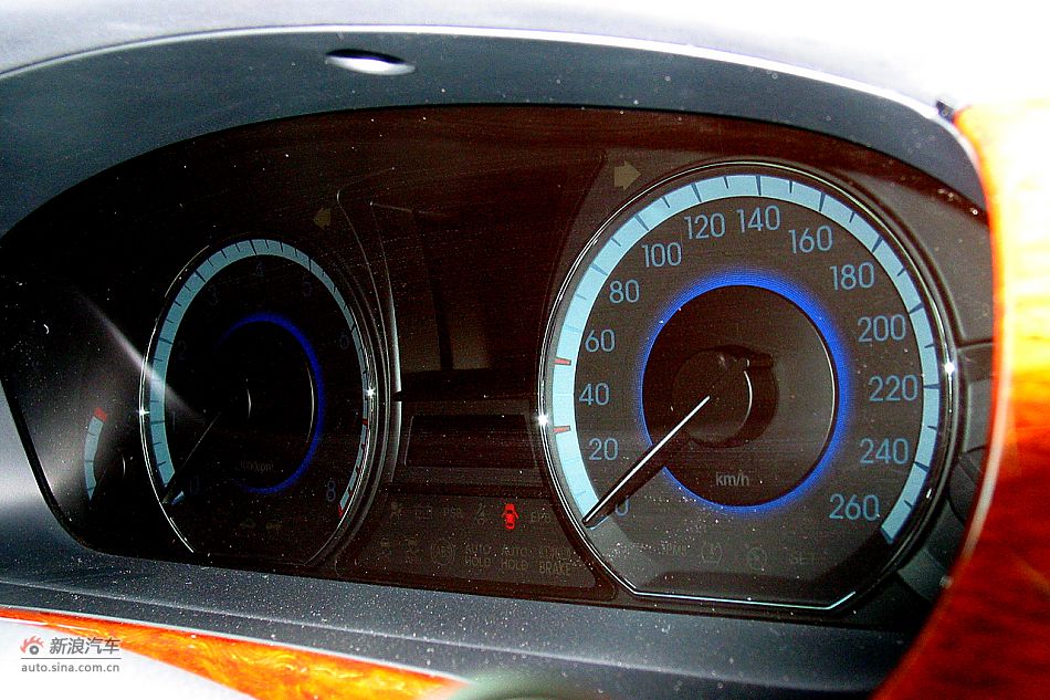 雅科仕3.8L豪华版