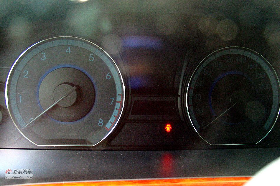 雅科仕3.8L豪华版