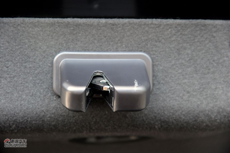 雅科仕3.8L豪华版