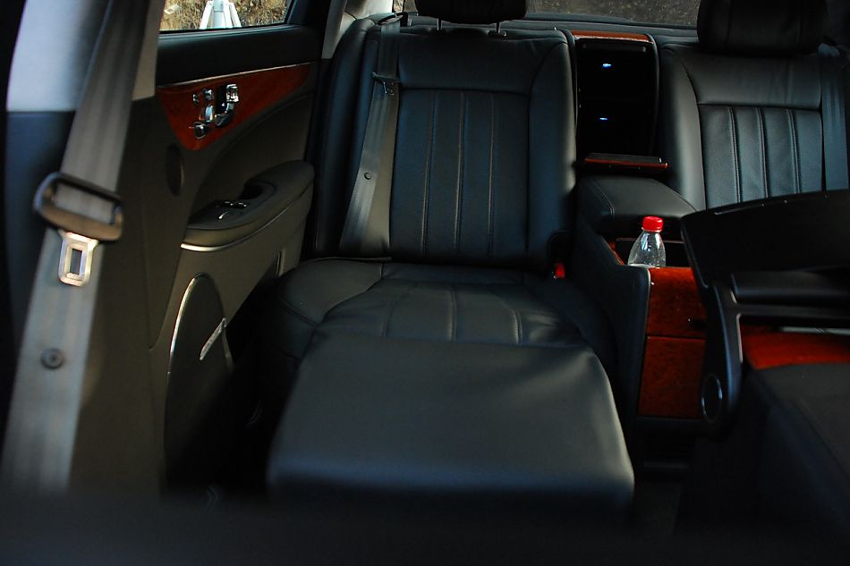 现代EQUUS雅科仕内饰