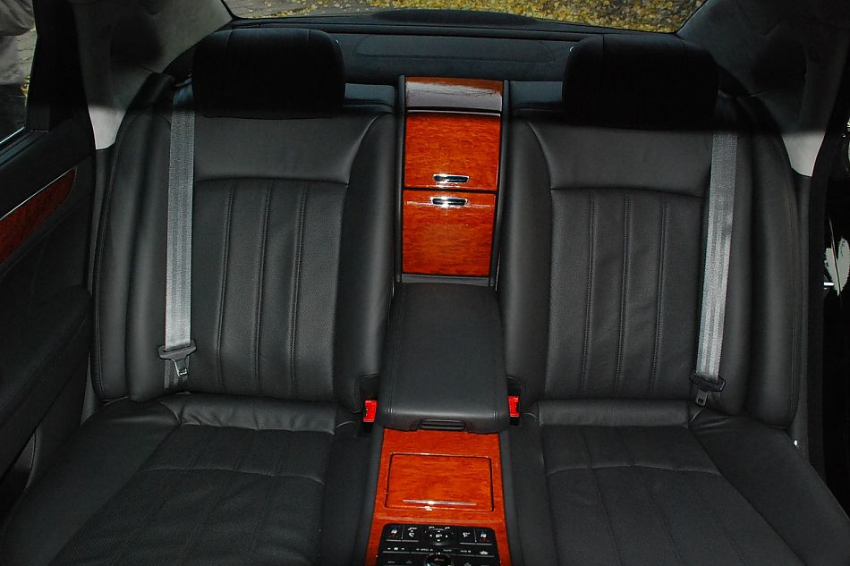 现代EQUUS雅科仕内饰