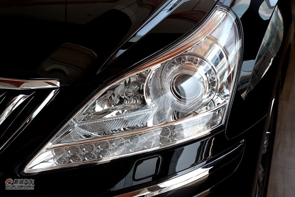 雅科仕3.8L豪华版