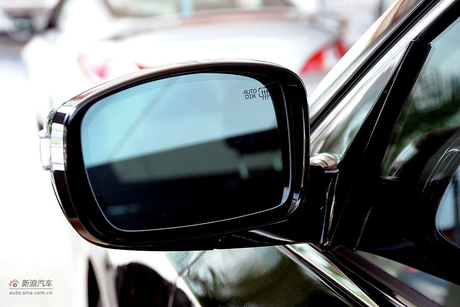 雅科仕3.8L豪华版